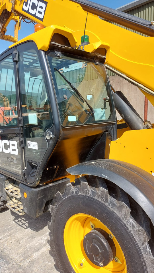 JCB 540-140 - Chariot télescopique: photos 5 JCB 540-140 - Chariot télescopique: photos 5
