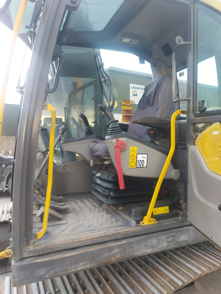 Pelle sur chenille Volvo EC 140 DL: photos 7