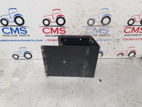 Case Maxxum, Puma New Holland T6, T7.200 Ecu Holding Bracket 87314581, 51622452 - Bloc de gestion pour Tracteur agricole: photos 4 Case Maxxum, Puma New Holland T6, T7.200 Ecu Holding Bracket 87314581, 51622452 - Bloc de gestion pour Tracteur agricole: photos 4