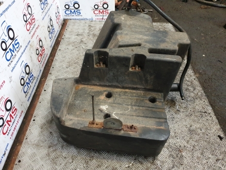 Case Mxm 190, 175 New Holland Tm 175, 190 Additional Fuel Tank 82028880 - Réservoir de carburant pour Tracteur agricole: photos 5 Case Mxm 190, 175 New Holland Tm 175, 190 Additional Fuel Tank 82028880 - Réservoir de carburant pour Tracteur agricole: photos 5