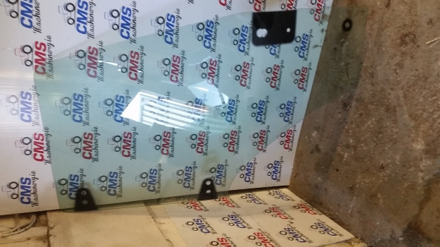 Case Mxm, Jxu New Holland Tm, Tl, Ts Series Cab Door Glass Rh 82036000 - Fenêtre et pièces: photos 1 Case Mxm, Jxu New Holland Tm, Tl, Ts Series Cab Door Glass Rh 82036000 - Fenêtre et pièces: photos 1