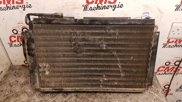 Case New Holland Tm Mxm 120 Condenser Radiator 82019425; 82023592; 82033407 - Condenseur pour Tracteur agricole: photos 4 Case New Holland Tm Mxm 120 Condenser Radiator 82019425; 82023592; 82033407 - Condenseur pour Tracteur agricole: photos 4
