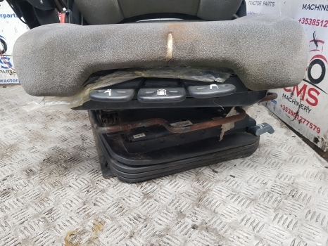 Claas Arion 500, 600, Axion 800, 900 Series Driver Seat 0021500311, 21500311 - Siège pour Tracteur agricole: photos 3 Claas Arion 500, 600, Axion 800, 900 Series Driver Seat 0021500311, 21500311 - Siège pour Tracteur agricole: photos 3