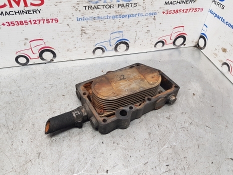 Claas Arion 600 Series 640 Engine Oil Cooler 0011613210, 0011350580 - Radiateur d'huile pour Tracteur agricole: photos 3 Claas Arion 600 Series 640 Engine Oil Cooler 0011613210, 0011350580 - Radiateur d'huile pour Tracteur agricole: photos 3