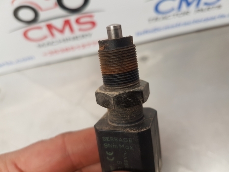Claas Arion 640, 500, 600 Cmatic, Hexashift Brake Sensor 770006322, 835898 - Capteur pour Tracteur agricole: photos 3 Claas Arion 640, 500, 600 Cmatic, Hexashift Brake Sensor 770006322, 835898 - Capteur pour Tracteur agricole: photos 3
