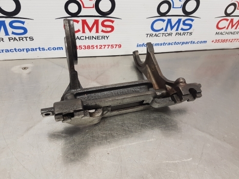 Deutz D7807c, Dx 3.90, 3.70, 6807 Transmission Fork 04338300, 04349375, 4338302 - Transmission pour Tracteur agricole: photos 5 Deutz D7807c, Dx 3.90, 3.70, 6807 Transmission Fork 04338300, 04349375, 4338302 - Transmission pour Tracteur agricole: photos 5