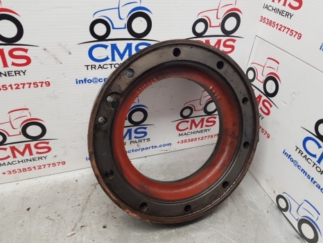 Fiat 70-90 New Holland Rear Axle Spacer Housing 5117649, 5153477, 5168571 - Essieu arrière pour Tracteur agricole: photos 3 Fiat 70-90 New Holland Rear Axle Spacer Housing 5117649, 5153477, 5168571 - Essieu arrière pour Tracteur agricole: photos 3