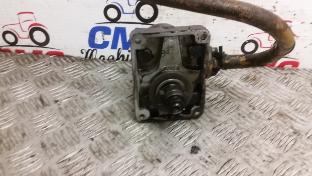 Fiat 780 Power Steering Pump. Please Check By Photos. - Pompe de support pour Tracteur agricole: photos 2 Fiat 780 Power Steering Pump. Please Check By Photos. - Pompe de support pour Tracteur agricole: photos 2