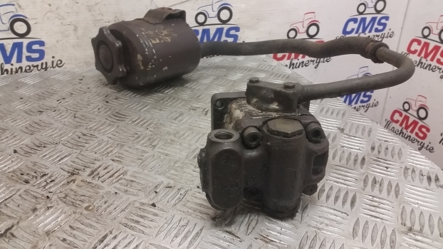 Fiat Tractor 980 Hydraulic Power Steering Pump With Rezervoir 5129481, 87569205 - Pompe de support pour Tracteur agricole: photos 5 Fiat Tractor 980 Hydraulic Power Steering Pump With Rezervoir 5129481, 87569205 - Pompe de support pour Tracteur agricole: photos 5