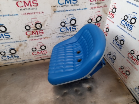 Ford 1000 Series, 2000, 3000, 4000, 5000, 6000, 7000 Driver Seat D8nn400la - Siège pour Machine agricole: photos 1 Ford 1000 Series, 2000, 3000, 4000, 5000, 6000, 7000 Driver Seat D8nn400la - Siège pour Machine agricole: photos 1