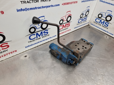 Ford 2000, 3000 Assorted, Hydraulic Spool Vale 626919fn4 - Hydraulique: photos 2 Ford 2000, 3000 Assorted, Hydraulic Spool Vale 626919fn4 - Hydraulique: photos 2