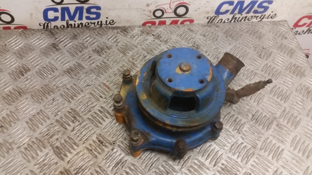 Ford 3 Cylinder Engine 2910, 3600 Water Pump 87800115 - Moteur et pièces: photos 4 Ford 3 Cylinder Engine 2910, 3600 Water Pump 87800115 - Moteur et pièces: photos 4