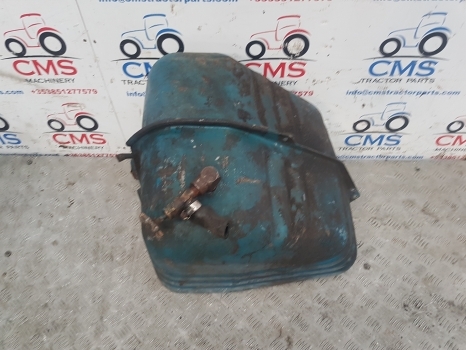 Ford 7600 Fuel Tank Q Cab D5nn9002g, 83906888 - Réservoir de carburant pour Tracteur agricole: photos 4 Ford 7600 Fuel Tank Q Cab D5nn9002g, 83906888 - Réservoir de carburant pour Tracteur agricole: photos 4