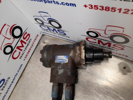 Ford 7610, 6610, 7710, 5610 Orbital Steering Unit Valve 86602557, F-763a244-aa - Commande de gouvernail: photos 3 Ford 7610, 6610, 7710, 5610 Orbital Steering Unit Valve 86602557, F-763a244-aa - Commande de gouvernail: photos 3