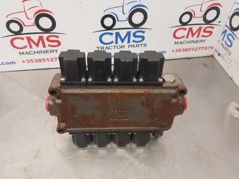 Ford New Holland Case, Massey Ferguson Quicke Loader Spool Valve Assy Sq454001 - Valve hydraulique pour Tracteur agricole: photos 5 Ford New Holland Case, Massey Ferguson Quicke Loader Spool Valve Assy Sq454001 - Valve hydraulique pour Tracteur agricole: photos 5