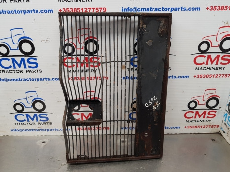 John Deere 3150, 3050, 3350, 2955, 3255, Engine Side Grille Rh L63527 - Calandre: photos 1 John Deere 3150, 3050, 3350, 2955, 3255, Engine Side Grille Rh L63527 - Calandre: photos 1