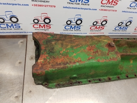John Deere 3350, 3055, 3130, 3340, 2940, 3050 Oil Pan Sump R72231 - Carter d'huile pour Tracteur agricole: photos 3 John Deere 3350, 3055, 3130, 3340, 2940, 3050 Oil Pan Sump R72231 - Carter d'huile pour Tracteur agricole: photos 3
