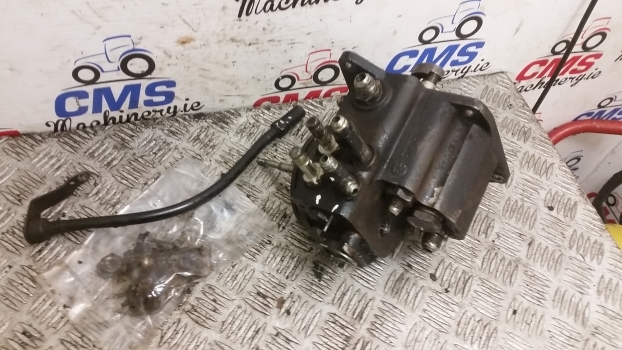 Massey Ferguson 4255, 4255 Hydraulic Filter Cover 3808025m93 - Filtre hydraulique pour Tracteur agricole: photos 4 Massey Ferguson 4255, 4255 Hydraulic Filter Cover 3808025m93 - Filtre hydraulique pour Tracteur agricole: photos 4