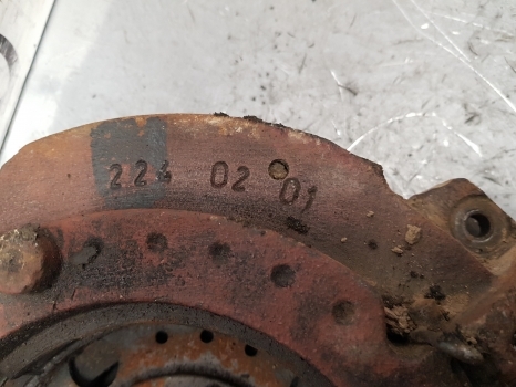 Massey Ferguson 65, 165 Clutch Pressure Plate Fob Em1-9128-18, 224 02 01 - Embrayage et pièces pour Tracteur agricole: photos 2 Massey Ferguson 65, 165 Clutch Pressure Plate Fob Em1-9128-18, 224 02 01 - Embrayage et pièces pour Tracteur agricole: photos 2