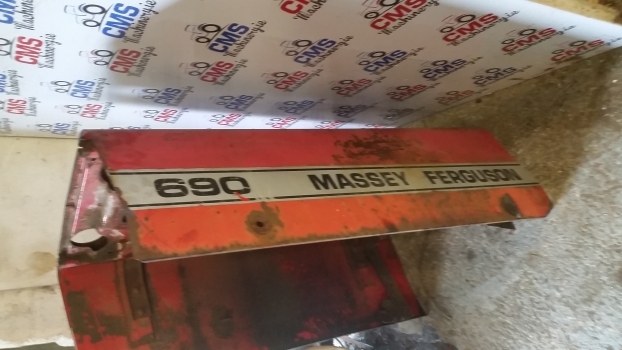 Massey Ferguson 690 Engine Hood Bonnet Assy 1680651m91, 1680650m91, 1680651m91 - Capot pour Tracteur agricole: photos 4 Massey Ferguson 690 Engine Hood Bonnet Assy 1680651m91, 1680650m91, 1680651m91 - Capot pour Tracteur agricole: photos 4