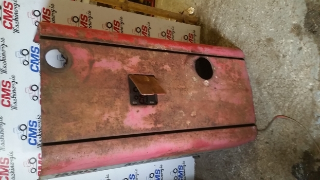 Massey Ferguson 690 Engine Hood Bonnet Assy 1680651m91, 1680650m91, 1680651m91 - Capot pour Tracteur agricole: photos 1 Massey Ferguson 690 Engine Hood Bonnet Assy 1680651m91, 1680650m91, 1680651m91 - Capot pour Tracteur agricole: photos 1
