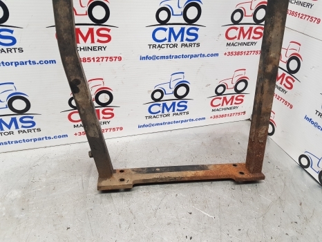 New Holland Case Puma T6000, T7 T7.200 Hood Bonnet Support 84148993, 84355109 - Capot pour Tracteur agricole: photos 5 New Holland Case Puma T6000, T7 T7.200 Hood Bonnet Support 84148993, 84355109 - Capot pour Tracteur agricole: photos 5