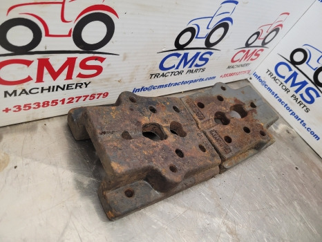 New Holland Case Tsa. Mxu Ts115a Delta Front Mudguard Support Pair 82027313 - Aile: photos 3 New Holland Case Tsa. Mxu Ts115a Delta Front Mudguard Support Pair 82027313 - Aile: photos 3