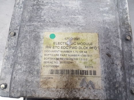 New Holland T5.95, T4, T5, Case Farmall Xcm W/edc, Ecu 47911991, 47381697 - Bloc de gestion pour Machine agricole: photos 3 New Holland T5.95, T4, T5, Case Farmall Xcm W/edc, Ecu 47911991, 47381697 - Bloc de gestion pour Machine agricole: photos 3