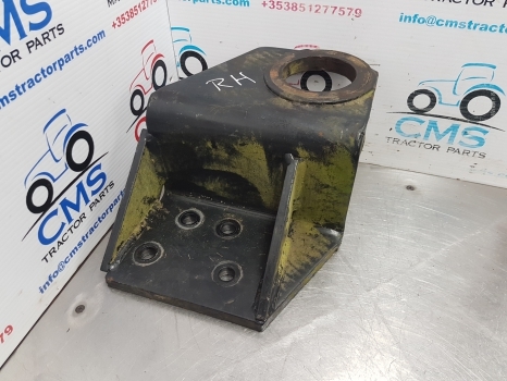 New Holland T5.95, T5.105, T5.115, Case Farmall, Rear Suppor Rhs 84408100 - Frame/ Châssis pour Tracteur agricole: photos 3 New Holland T5.95, T5.105, T5.115, Case Farmall, Rear Suppor Rhs 84408100 - Frame/ Châssis pour Tracteur agricole: photos 3