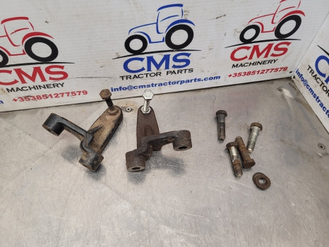 New Holland T7.260, T7040, Case Puma Lwb Front Mudguard Limiter Kit 87475467 - Aile: photos 4 New Holland T7.260, T7040, Case Puma Lwb Front Mudguard Limiter Kit 87475467 - Aile: photos 4