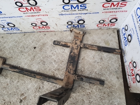 New Holland T8 Steyr Profi Case Maxxum 145 Fuel Tank Bracket Support 47861975 - Réservoir de carburant pour Tracteur agricole: photos 5 New Holland T8 Steyr Profi Case Maxxum 145 Fuel Tank Bracket Support 47861975 - Réservoir de carburant pour Tracteur agricole: photos 5