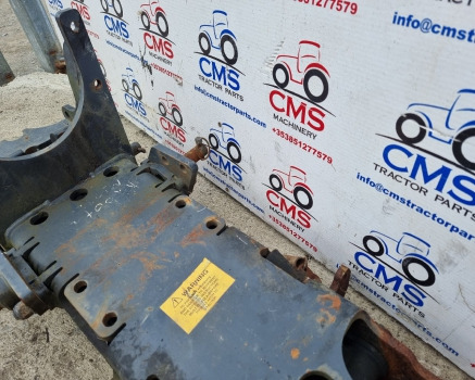 Kubota  M5092 Dromone Pick Up Hitch Complete  Ag2035886 - Pièces de rechange pour Tracteur agricole: photos 5 Kubota  M5092 Dromone Pick Up Hitch Complete  Ag2035886 - Pièces de rechange pour Tracteur agricole: photos 5