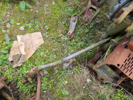 Massey Ferguson 5450 Lift Arm Lhs - Pièces de rechange pour Machine agricole: photos 1 Massey Ferguson 5450 Lift Arm Lhs - Pièces de rechange pour Machine agricole: photos 1