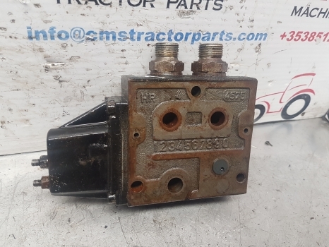Terex Danfoss Proportional Valve Slice #2 159h0996, 6100, 108e02085 - Pièces de rechange pour Machine agricole: photos 1 Terex Danfoss Proportional Valve Slice #2 159h0996, 6100, 108e02085 - Pièces de rechange pour Machine agricole: photos 1