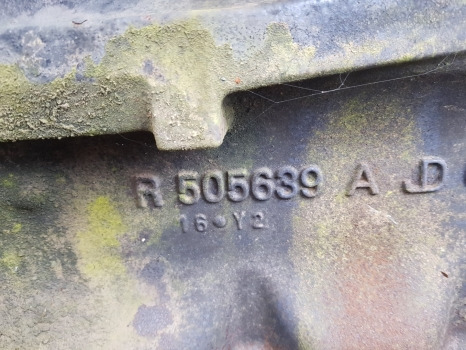 Renault Claas Ares Engine Block, Cylinder Head, Crankshaft Nut R505639, Jd6068vl - Moteur et pièces: photos 2 Renault Claas Ares Engine Block, Cylinder Head, Crankshaft Nut R505639, Jd6068vl - Moteur et pièces: photos 2