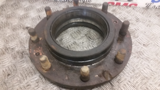 Same, Lamborghini Deutz Agrotron 150 Mk3 Front Axle Hub 04415114, 4475407037 - Moyeu pour Tracteur agricole: photos 3 Same, Lamborghini Deutz Agrotron 150 Mk3 Front Axle Hub 04415114, 4475407037 - Moyeu pour Tracteur agricole: photos 3