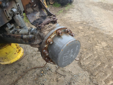Valtra T174ea Front Axle Hub Rhs Complete Acv0245100, V36247400 - Essieu avant pour Machine agricole: photos 1 Valtra T174ea Front Axle Hub Rhs Complete Acv0245100, V36247400 - Essieu avant pour Machine agricole: photos 1