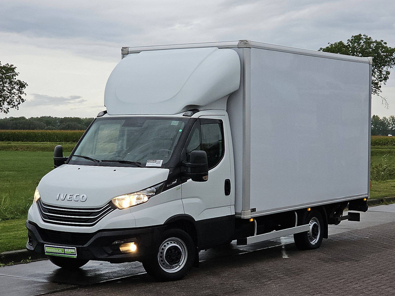Iveco Daily 35S18 ac automaat EURO6 - Fourgon grand volume: photos 2 Iveco Daily 35S18 ac automaat EURO6 - Fourgon grand volume: photos 2