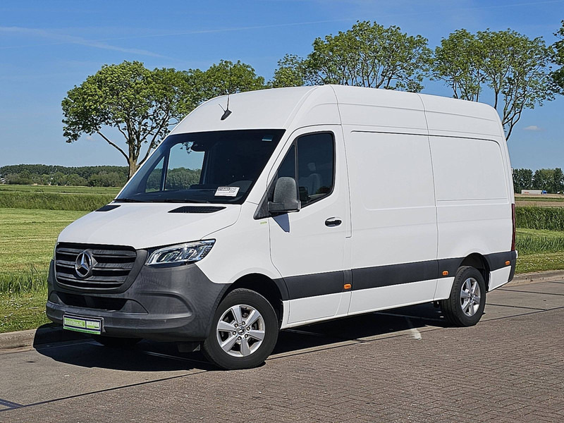 Mercedes-Benz Sprinter 316 CDI AUT. L2H2 LED - Fourgonnette: photos 2 Mercedes-Benz Sprinter 316 CDI AUT. L2H2 LED - Fourgonnette: photos 2