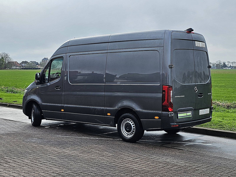 Mercedes-Benz Sprinter 316 L2H2 LED Mbux 10 - Fourgon utilitaire: photos 5 Mercedes-Benz Sprinter 316 L2H2 LED Mbux 10 - Fourgon utilitaire: photos 5