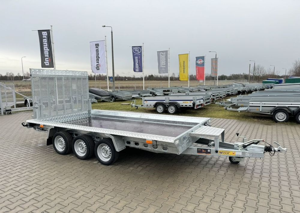 Wiola B3540 MAX - 400 x 170 cm | 2546kg ładowności | trap stalowy | 3-osiowa budowlanka - Remorque porte engin: photos 1 Wiola B3540 MAX - 400 x 170 cm | 2546kg ładowności | trap stalowy | 3-osiowa budowlanka - Remorque porte engin: photos 1