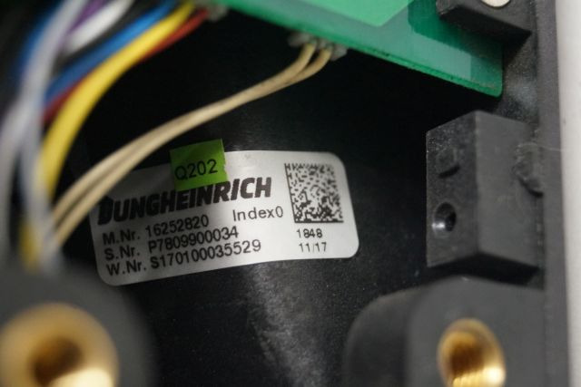 Jungheinrich 16252820 | Rij schakelaar Accelarator for ESD120 P7809900034 Wnr. S - Système électrique pour Matériel de manutention: photos 4 Jungheinrich 16252820 | Rij schakelaar Accelarator for ESD120 P7809900034 Wnr. S - Système électrique pour Matériel de manutention: photos 4