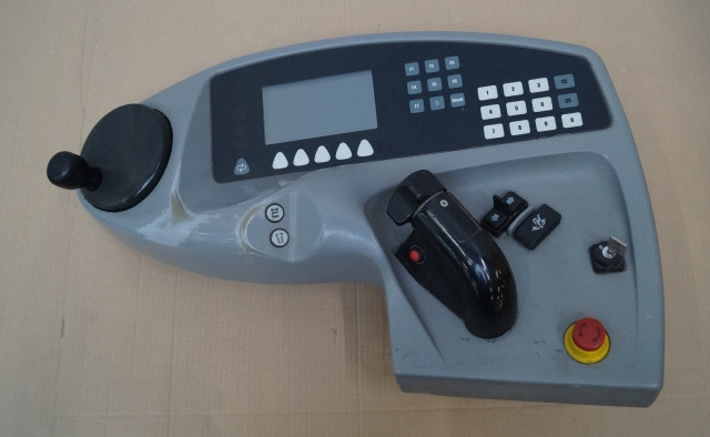 Jungheinrich 50303681 | Control panel for ESE430 Control panel for ESE430 - Système électrique pour Matériel de manutention: photos 1 Jungheinrich 50303681 | Control panel for ESE430 Control panel for ESE430 - Système électrique pour Matériel de manutention: photos 1