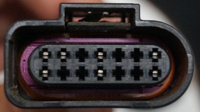 Jungheinrich 51601358 | Dashboard including 51350394 switch emergency disconnect - Panel de instrumentos pour Matériel de manutention: photos 3 Jungheinrich 51601358 | Dashboard including 51350394 switch emergency disconnect - Panel de instrumentos pour Matériel de manutention: photos 3