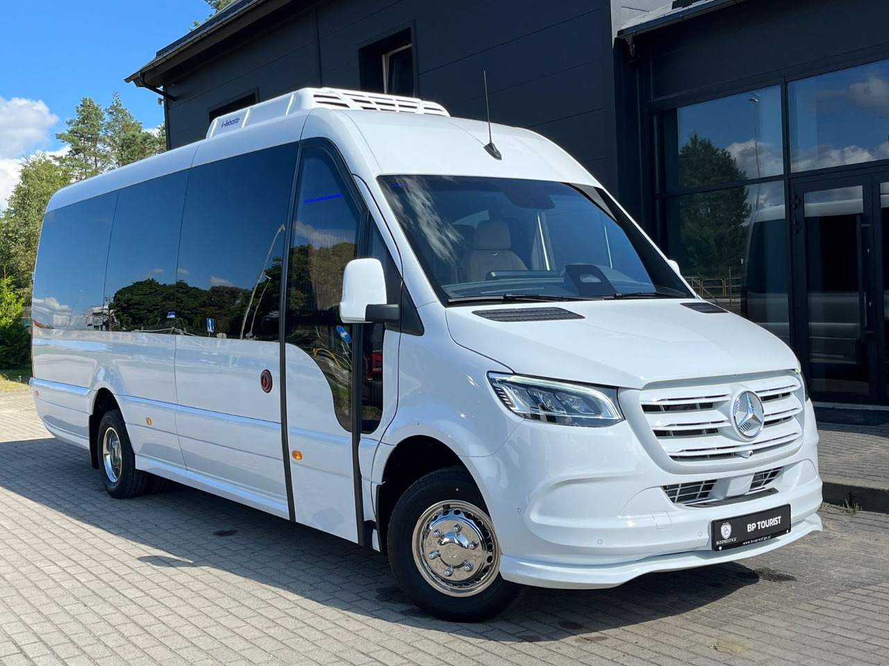 Mercedes-Benz Sprinter 519 TOURIST XL / 21 to 24 Seats / NEW! - Minibus, Transport de personnes: photos 1 Mercedes-Benz Sprinter 519 TOURIST XL / 21 to 24 Seats / NEW! - Minibus, Transport de personnes: photos 1