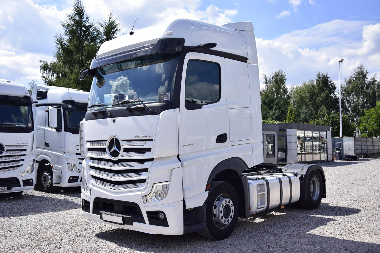 Mercedes-Benz Actros 5 1845 BigSpace - Tracteur routier: photos 1 Mercedes-Benz Actros 5 1845 BigSpace - Tracteur routier: photos 1