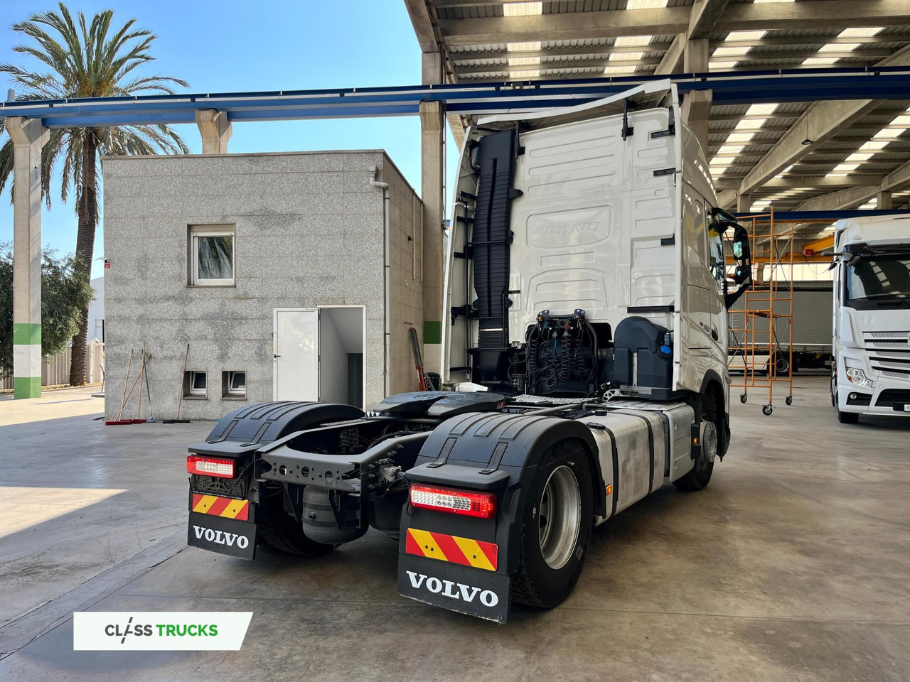 Volvo FH 460 Globetrotter XL Retarder i-Save - Tracteur routier: photos 3 Volvo FH 460 Globetrotter XL Retarder i-Save - Tracteur routier: photos 3