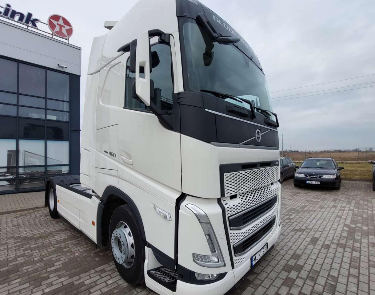 Volvo FH 460 Globetrotter XL i-Save Side Skirts - Tracteur routier: photos 3 Volvo FH 460 Globetrotter XL i-Save Side Skirts - Tracteur routier: photos 3