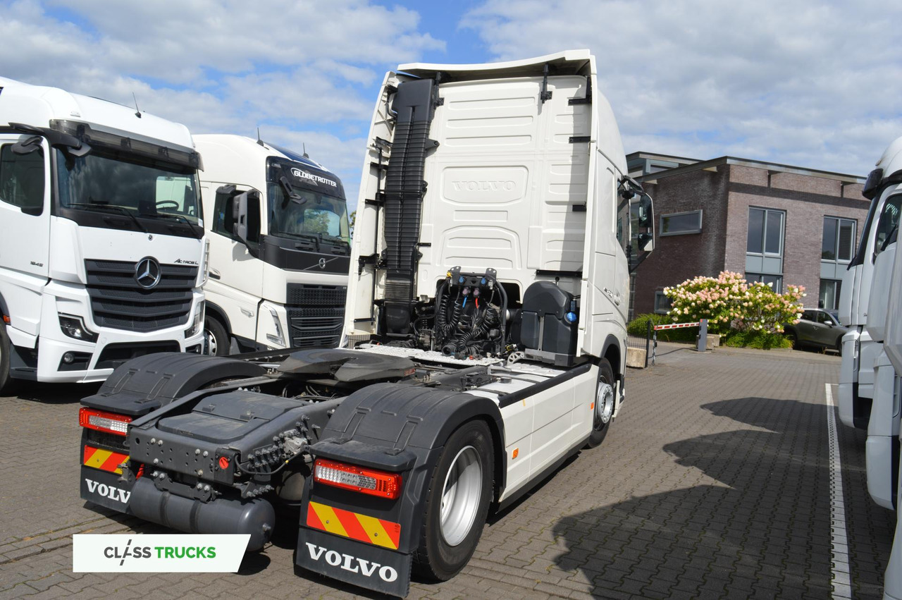 Volvo FH 460 Globetrotter XL i-Save Side Skirts - Tracteur routier: photos 4 Volvo FH 460 Globetrotter XL i-Save Side Skirts - Tracteur routier: photos 4