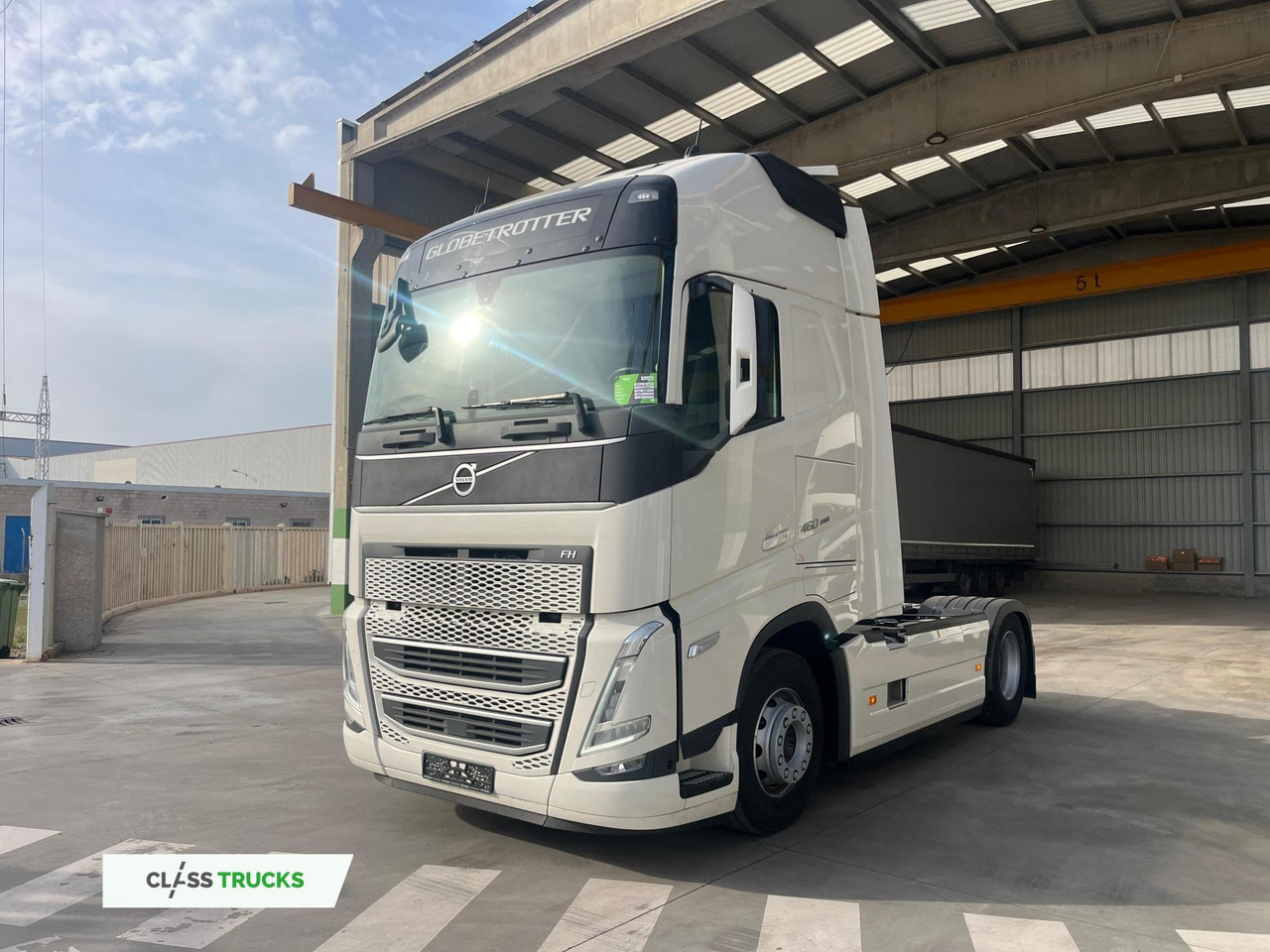 Volvo FH 460 Globetrotter XL i-Save Side Skirts - Tracteur routier: photos 1 Volvo FH 460 Globetrotter XL i-Save Side Skirts - Tracteur routier: photos 1